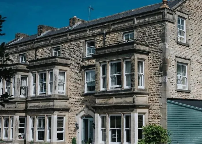 Burythorpe House